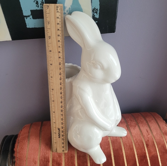 Large Rabbit Planter New w/Tags - Picture 7 of 10